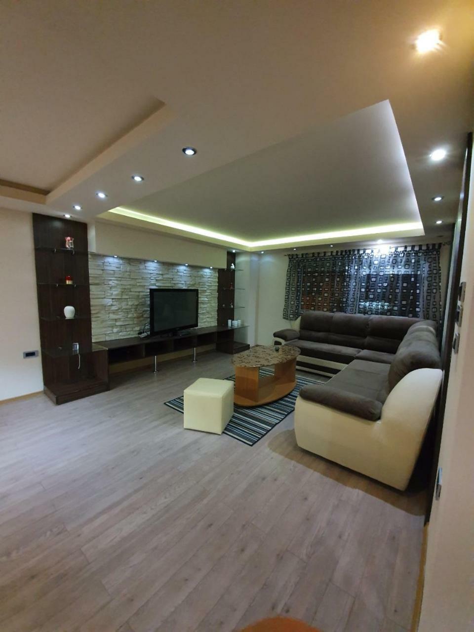 Apartman Markovic Bosanski Samac エクステリア 写真